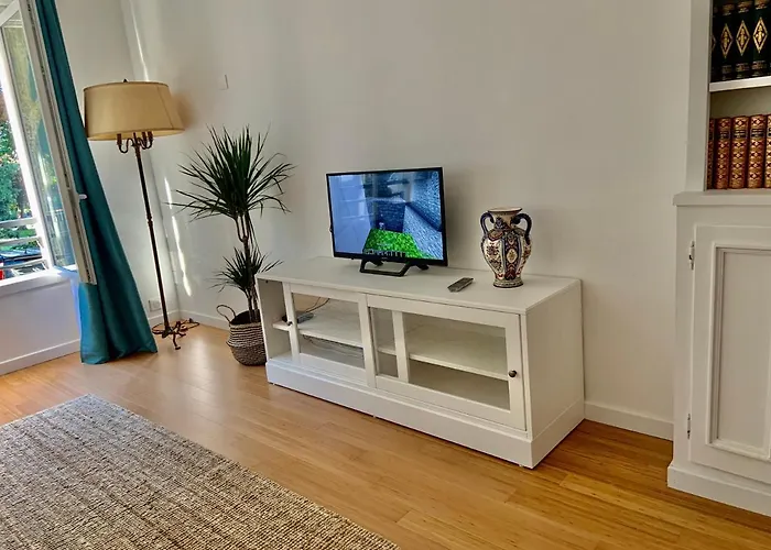 Апартаменты Grand 85m2 Centre De 6 Pers *