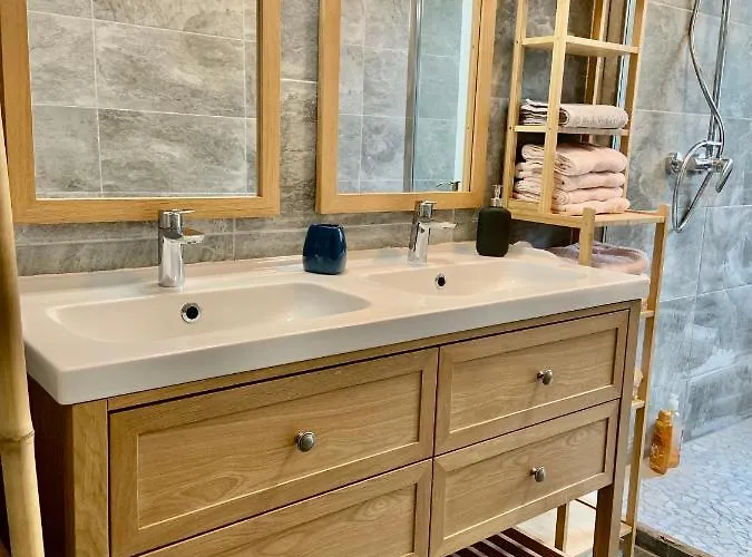 Апартаменты Grand 85m2 Centre De 6 Pers Биарриц